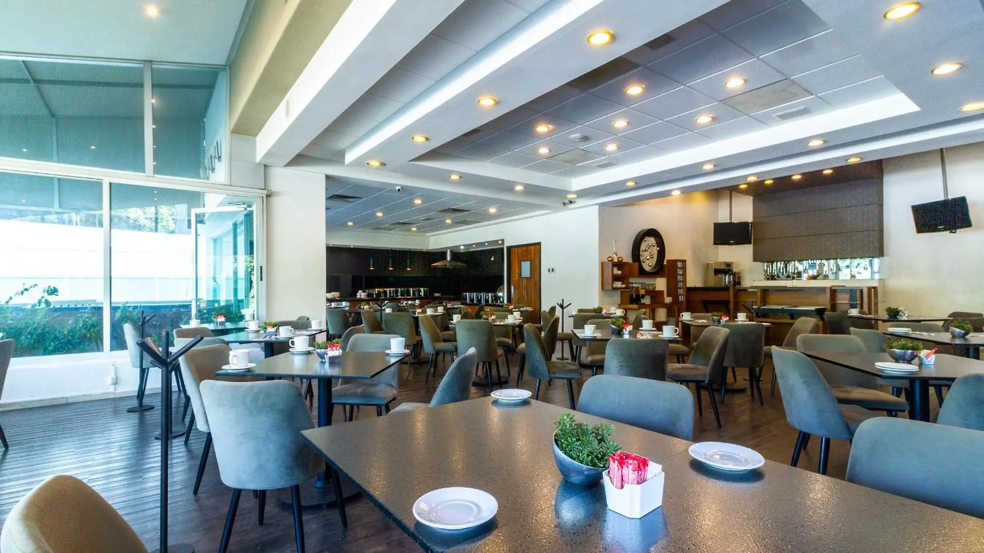 ****  Meson Ejecutivo Guadalajara Minerva - Av Mexico Hotel Mexico