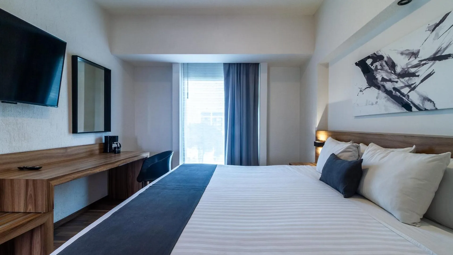 Meson Ejecutivo Guadalajara Minerva - Av Mexico Hotel