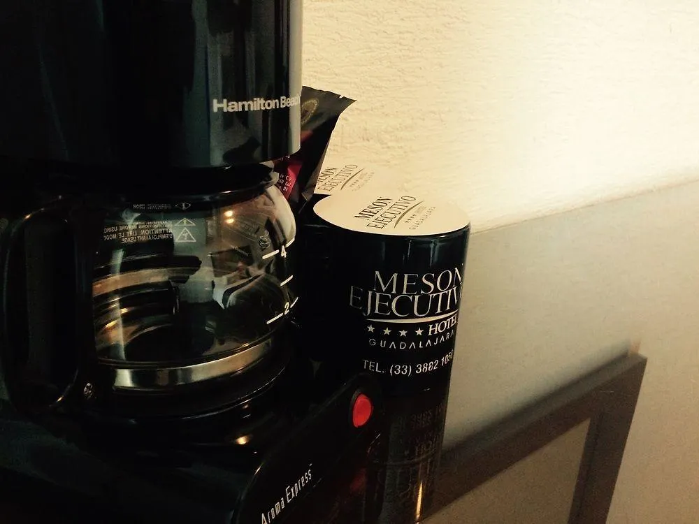 Meson Ejecutivo Guadalajara Minerva - Av Mexico Hotel