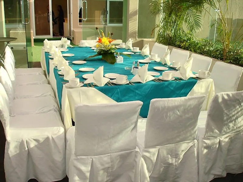 ****  Meson Ejecutivo Guadalajara Minerva - Av Mexico Hotel Mexico