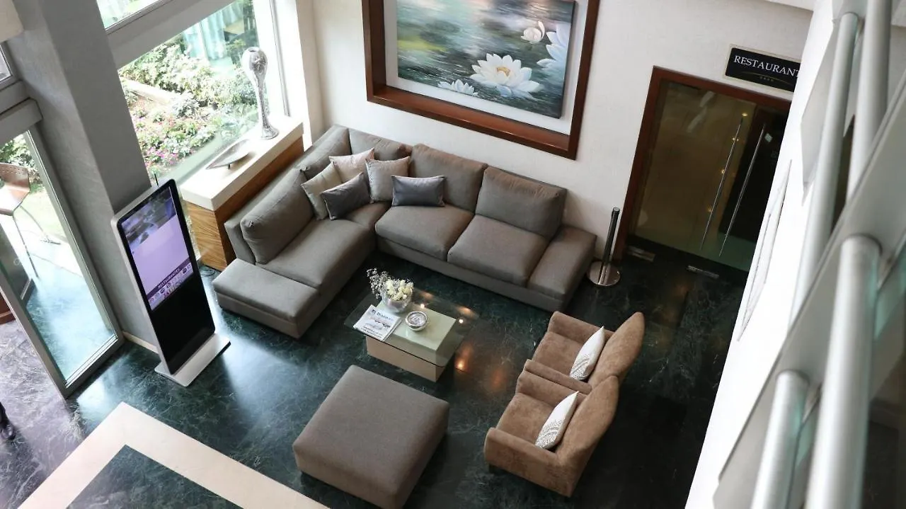 Meson Ejecutivo Guadalajara Minerva - Av Mexico Hotel